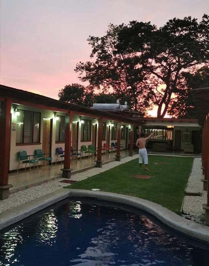 Hotel La Siesta Liberia Exterior foto