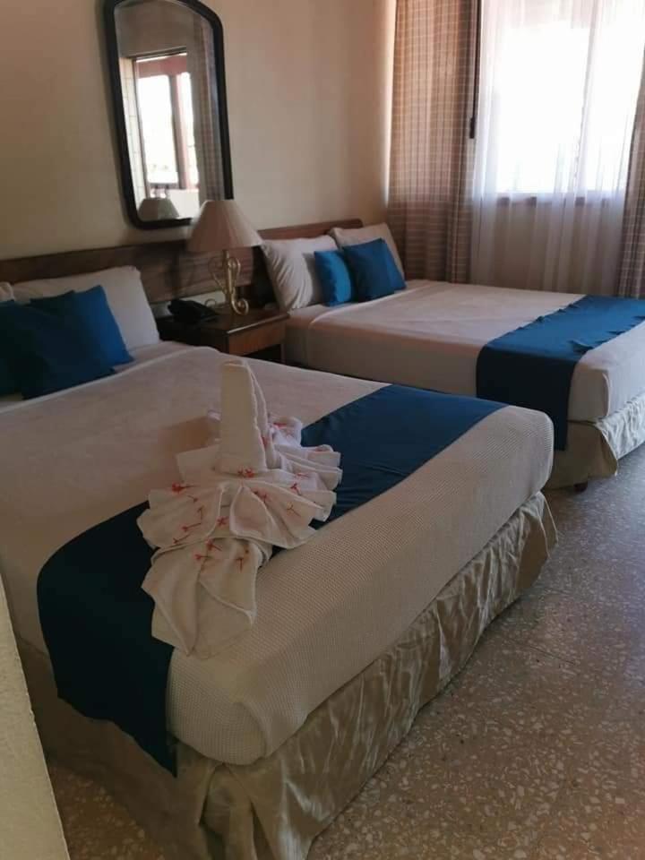 Hotel La Siesta Liberia Habitación foto
