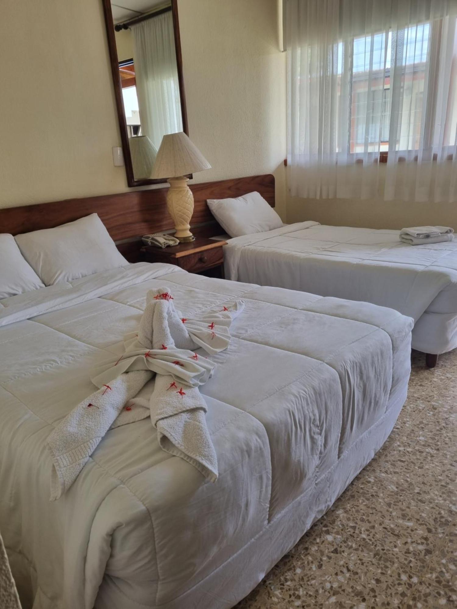 Hotel La Siesta Liberia Habitación foto